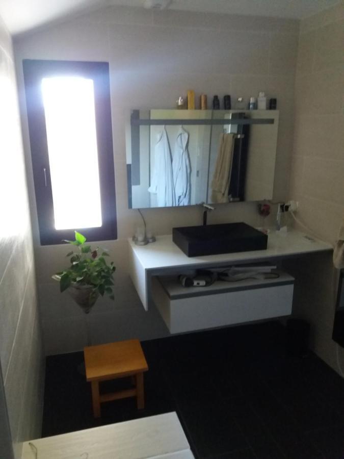 Chambres, Cuisine, Piscine, Spa, Billards, Airhockey, Nature Fillinges Zewnętrze zdjęcie